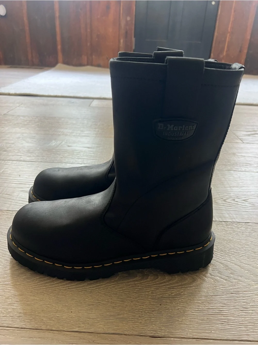 Dr. Martens NEW Icon 2295 Greasy Leather Steel Toe Work Boot Size 10